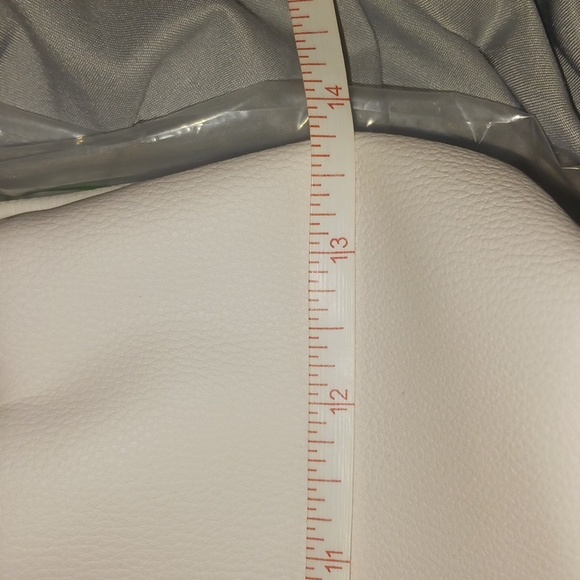 Disney Lion King Cosmetic Bags - Picture 13 of 16